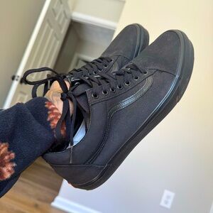 Men’s Vans Old Skool Black Mono Sneaker
